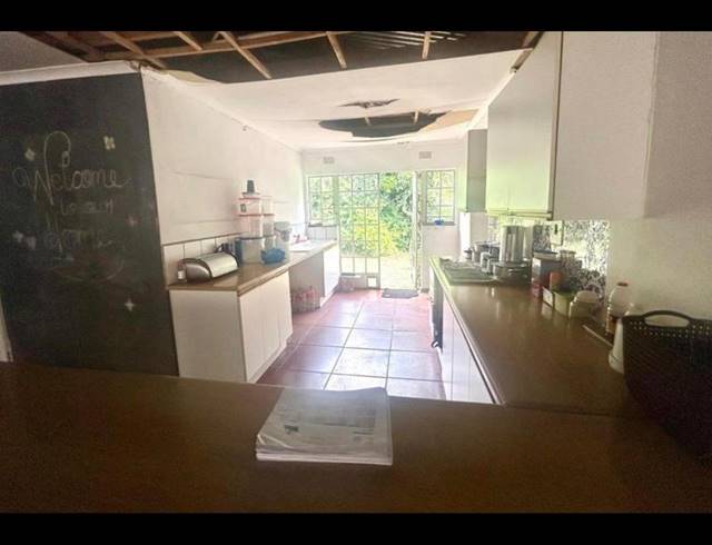 3 BEDROOM HOUSE FOR SALE IN WESTDENE